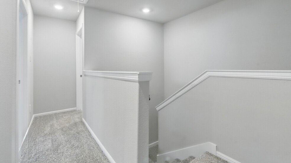 Building Photo - 3148 Strawberry Farm Ln