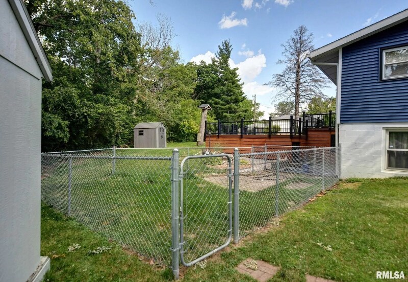 Building Photo - 26 Sandcreek Dr