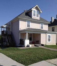 Building Photo - 302 N Olive St