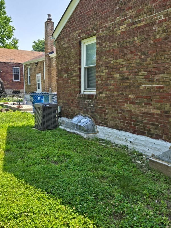 Building Photo - 5361 Wilborn Dr