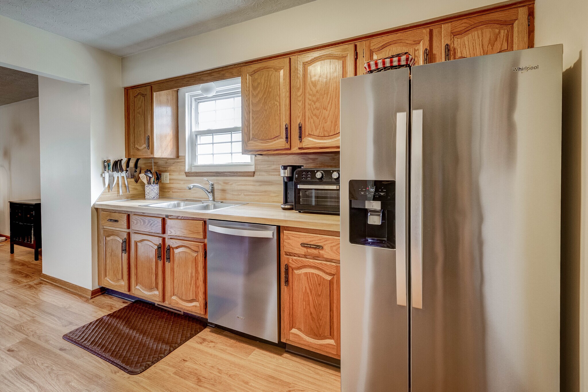 Building Photo - 6524 Blossomwood Cir NE