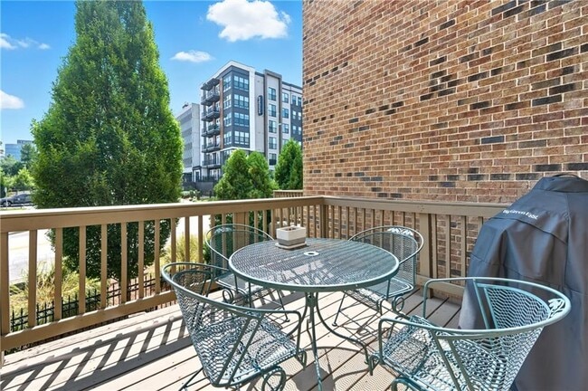 Building Photo - 2782 Avington Ln