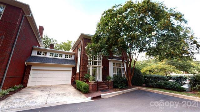 Primary Photo - 2033 Nolen Park Ln
