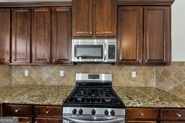 Building Photo - 3777 Shady Maple Dr