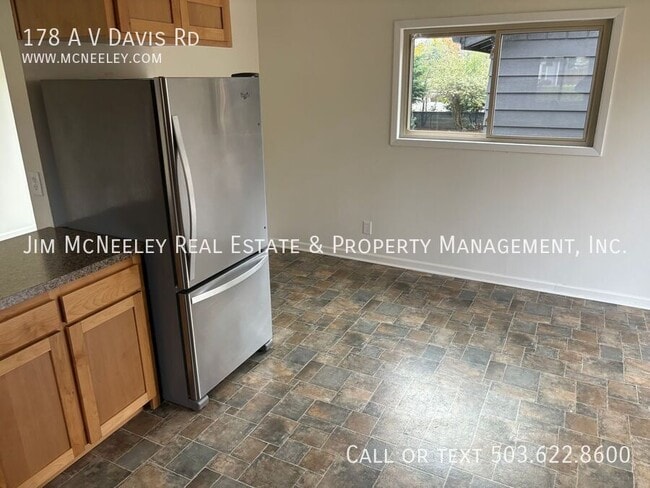 Building Photo - 178 A V Davis Rd