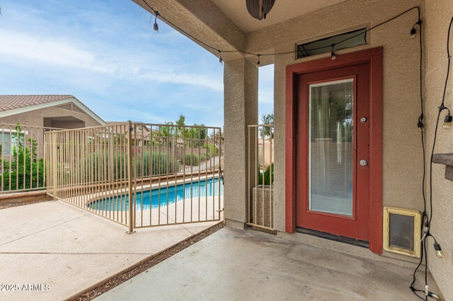 Building Photo - 3078 S Southwind Dr