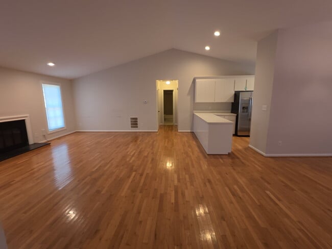 Building Photo - Terrific Rancher with Vaulted Ceiling in Meredith Woods.
