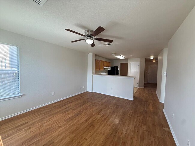 Building Photo - 241 Carriage Way