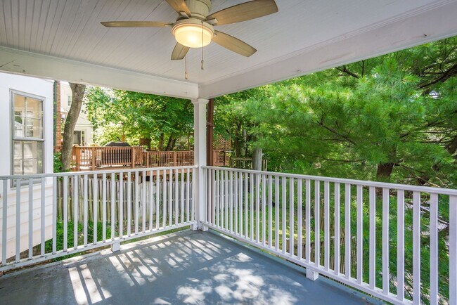Building Photo - Updated 4 BD, 3.5 BA Stately Colonial on Kalmia RD in NW DC!!