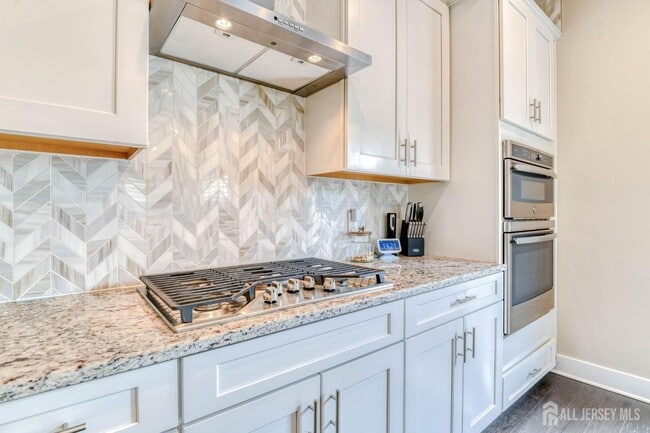 Building Photo - 1529 Paxton Ln