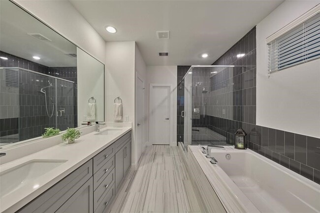 Building Photo - 1715 Eado Point Ln