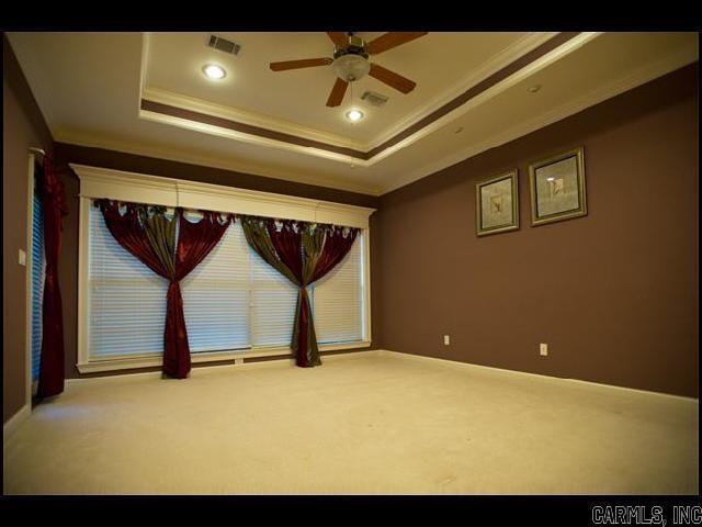Building Photo - 136 Orleans Dr