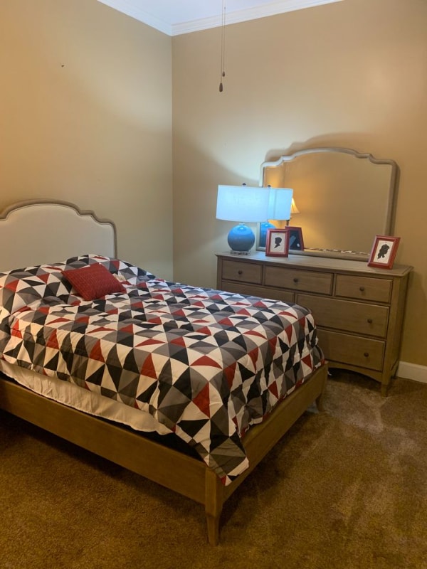 Building Photo - 1520 Main St