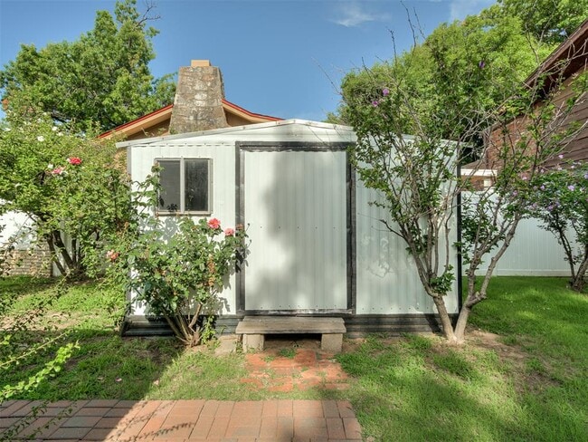 Building Photo - 4701 N Peniel Ave