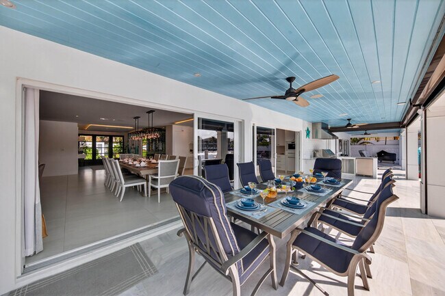 Building Photo - 3109 NE 42nd Ct