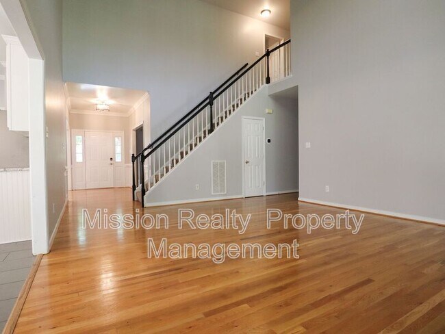 Building Photo - 9006 Birdsong Creek Ct