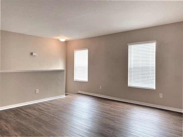 Building Photo - 10501 Marsanne Pl