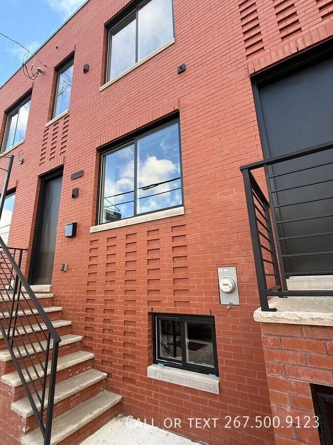 Building Photo - 3005 Gaul St