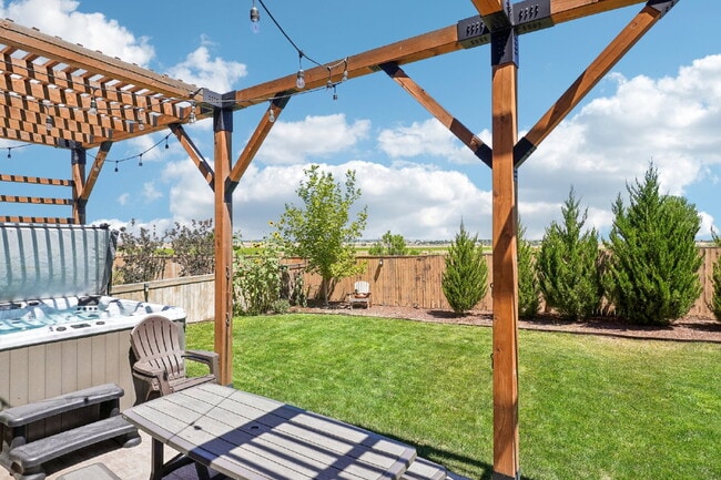 Building Photo - "Spacious 4-Bedroom Retreat with 2.5 Baths in Reunion!"