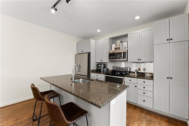 Building Photo - 1382 Stirling Cir NW