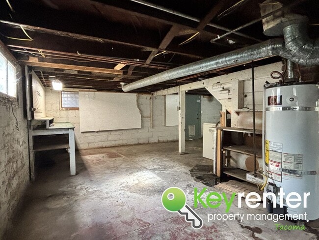 Building Photo - Charming 3-Bedroom Rental Home in Central ...