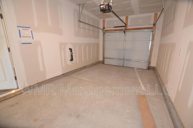 Building Photo - 8145 Sheffield Dr