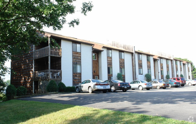 Building Photo - Ivy Terrace Apartments