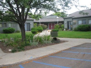 Primary Photo - Lake Manor Apartments