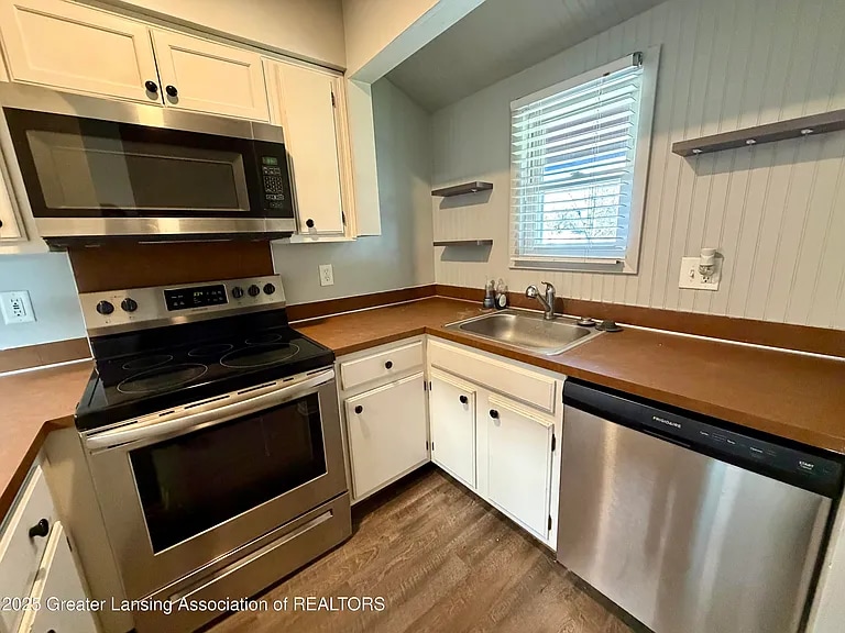 Building Photo - 612 S Dibble Blvd