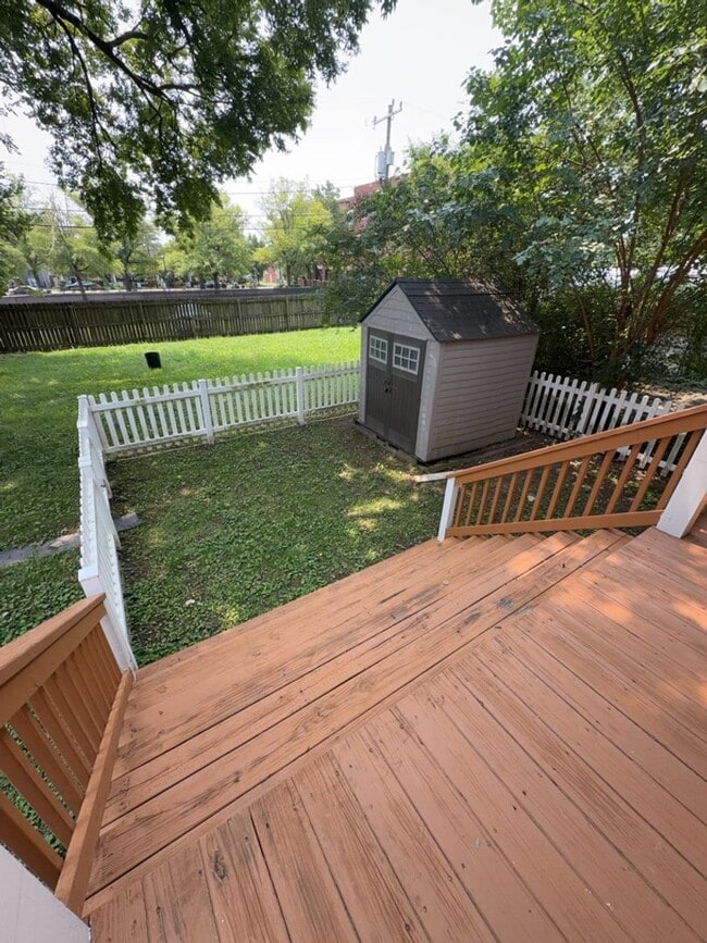Building Photo - Stylish 2 Bedroom, 2 Bath Condo in the Heart of Manchester