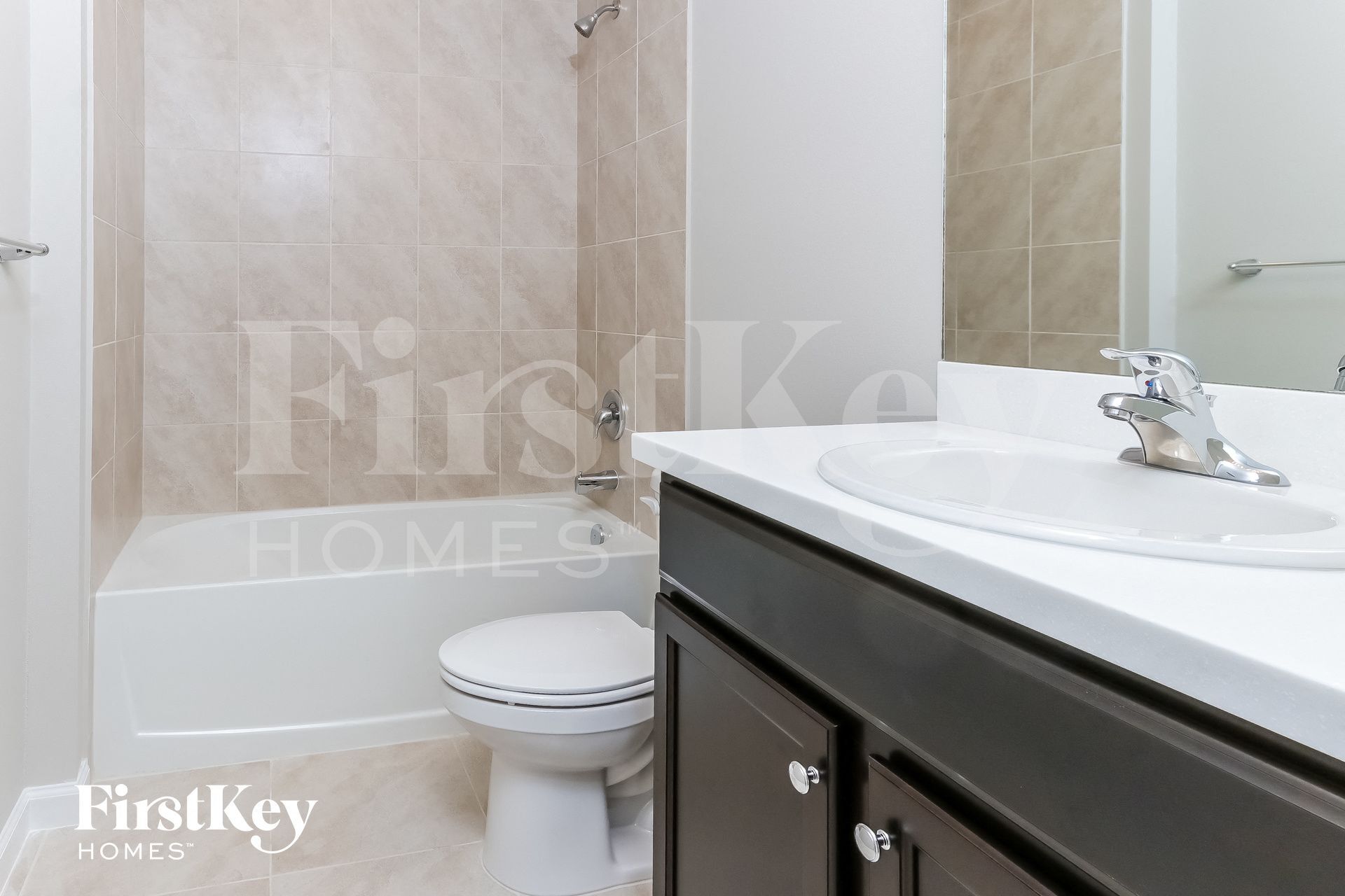 Building Photo - 1430 SW Santiago Ave