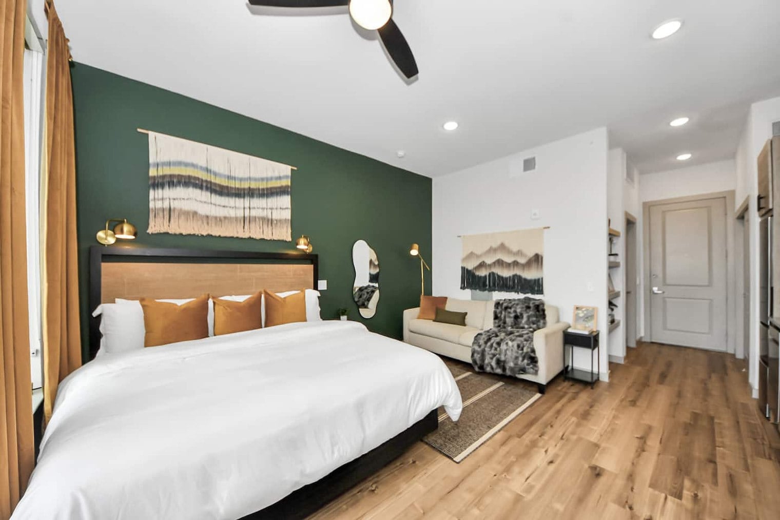 Building Photo - 1111 Shepherd Dr