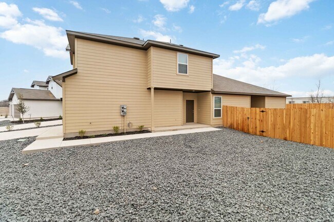 Building Photo - 2 Weeks Free! Brand New 4BR Home | Primary Suite Downstairs & Private Yard