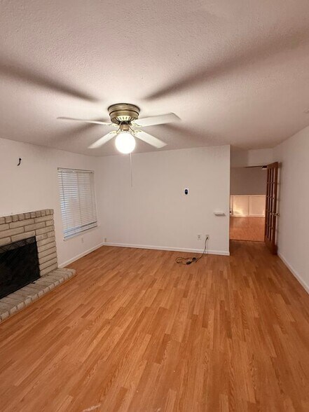 Building Photo - 1345 Pajaro Ave