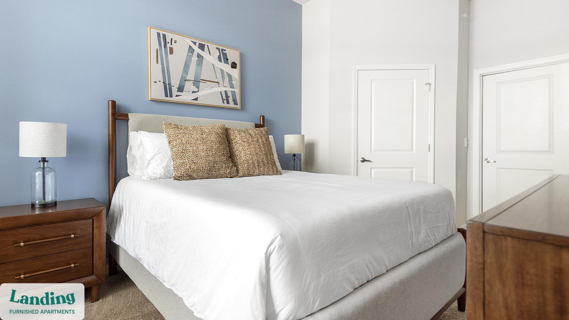 Building Photo - 4050 W Pine Blvd