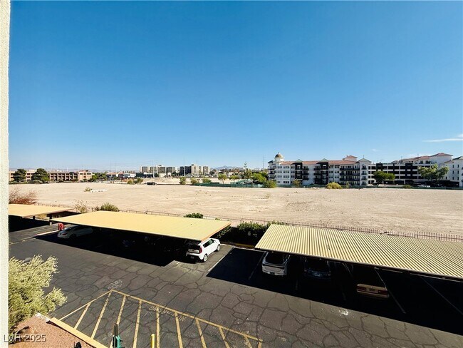 Building Photo - 3930 S University Center Dr