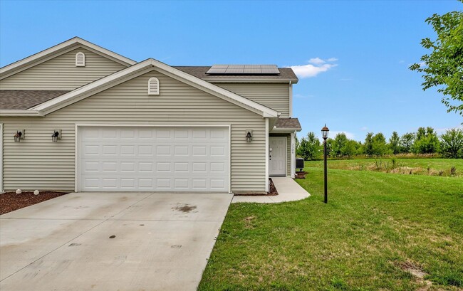 Building Photo - 3315 Boulder Ridge Dr