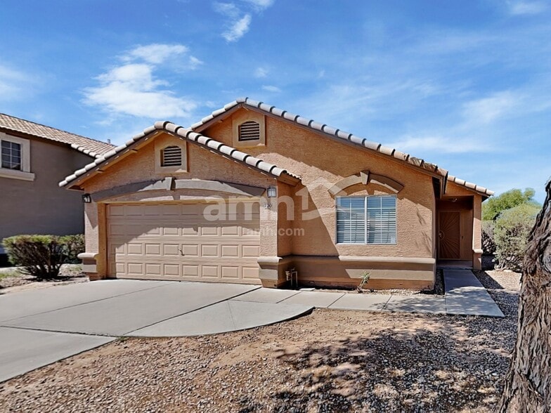Primary Photo - 720 S Ithica St