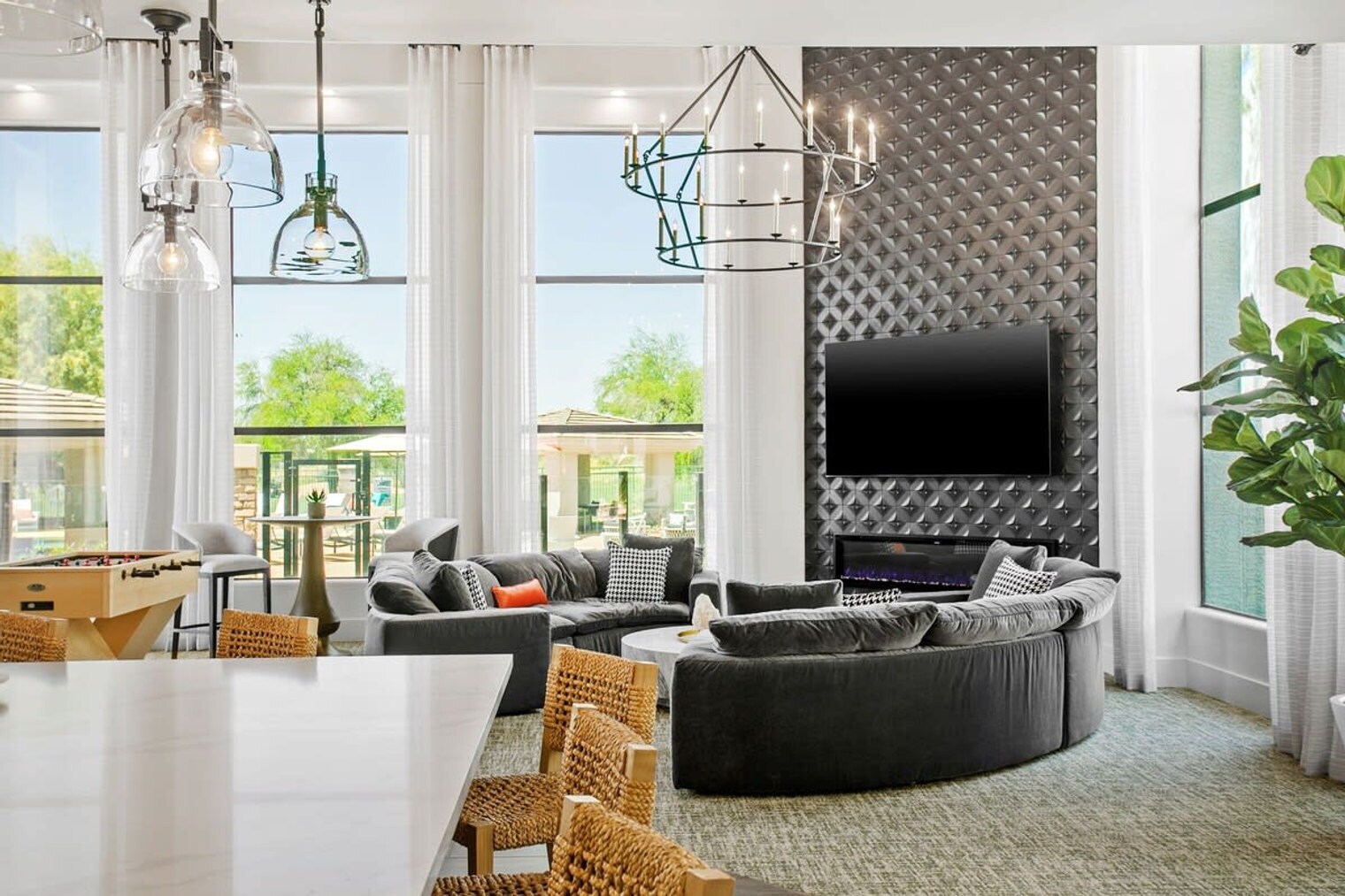 Building Photo - 14201 N 70th Way