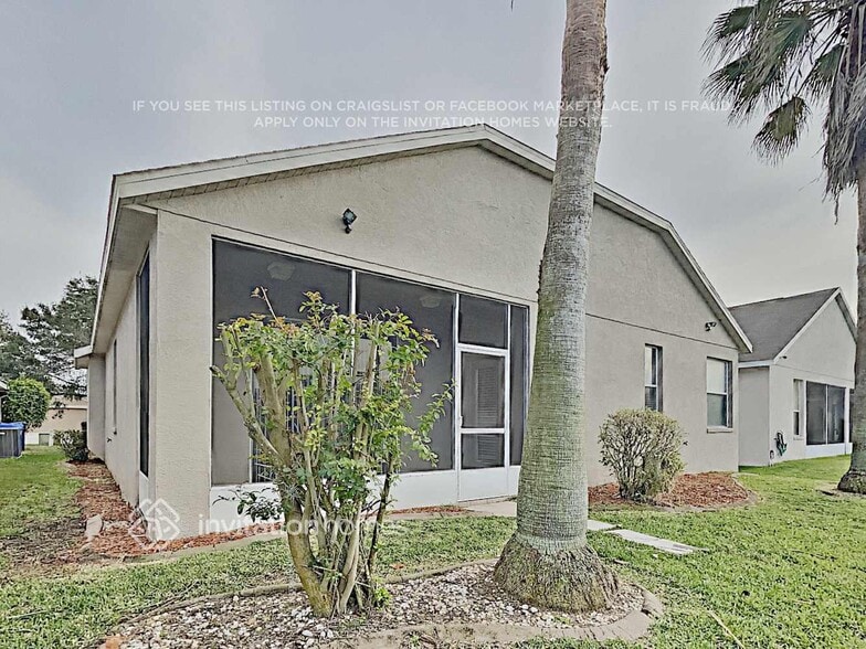 Building Photo - 13707 Ogakor Dr