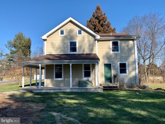 Building Photo - 10631 Old Frederick Rd
