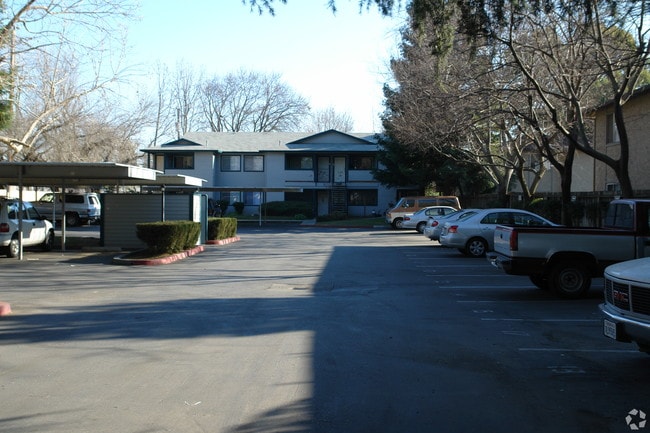 Primary Photo - Northwood Apartments