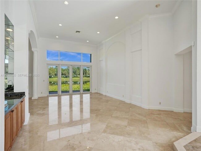 Building Photo - 16291 Bristol Pointe Dr