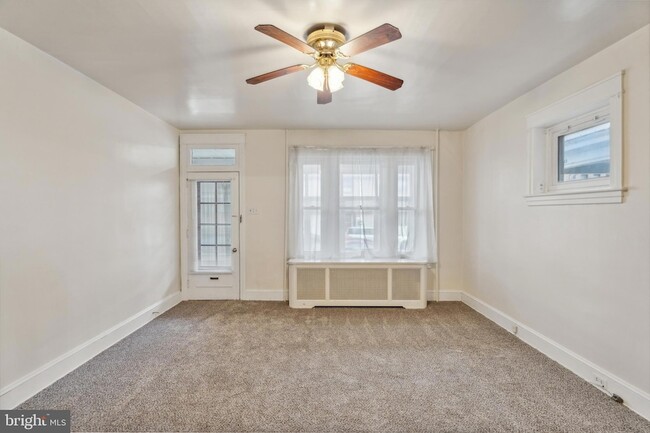 Building Photo - 415 Rector St