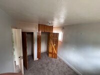 Building Photo - 1824 E San Rafael St