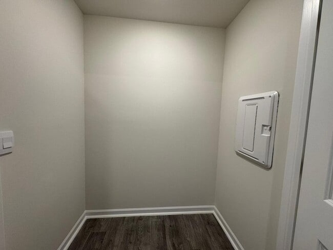 Building Photo - 149 Tributary Wy