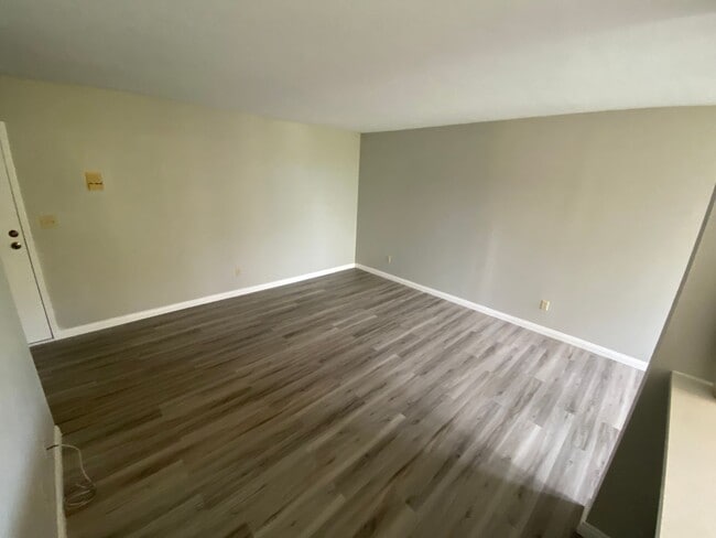 Building Photo - Hyde Park Villas Condo with Mountain Views