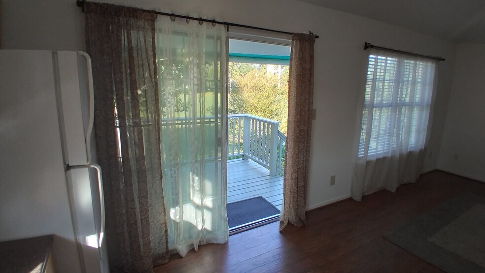 Walk out to large deck - 20347 Atascocita Shores Dr