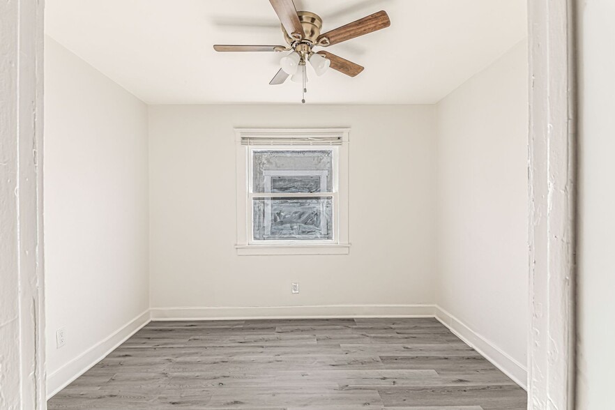 Building Photo - 525 Chestnut Ave