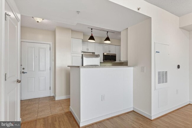 Building Photo - 555 Massachusetts Ave NW